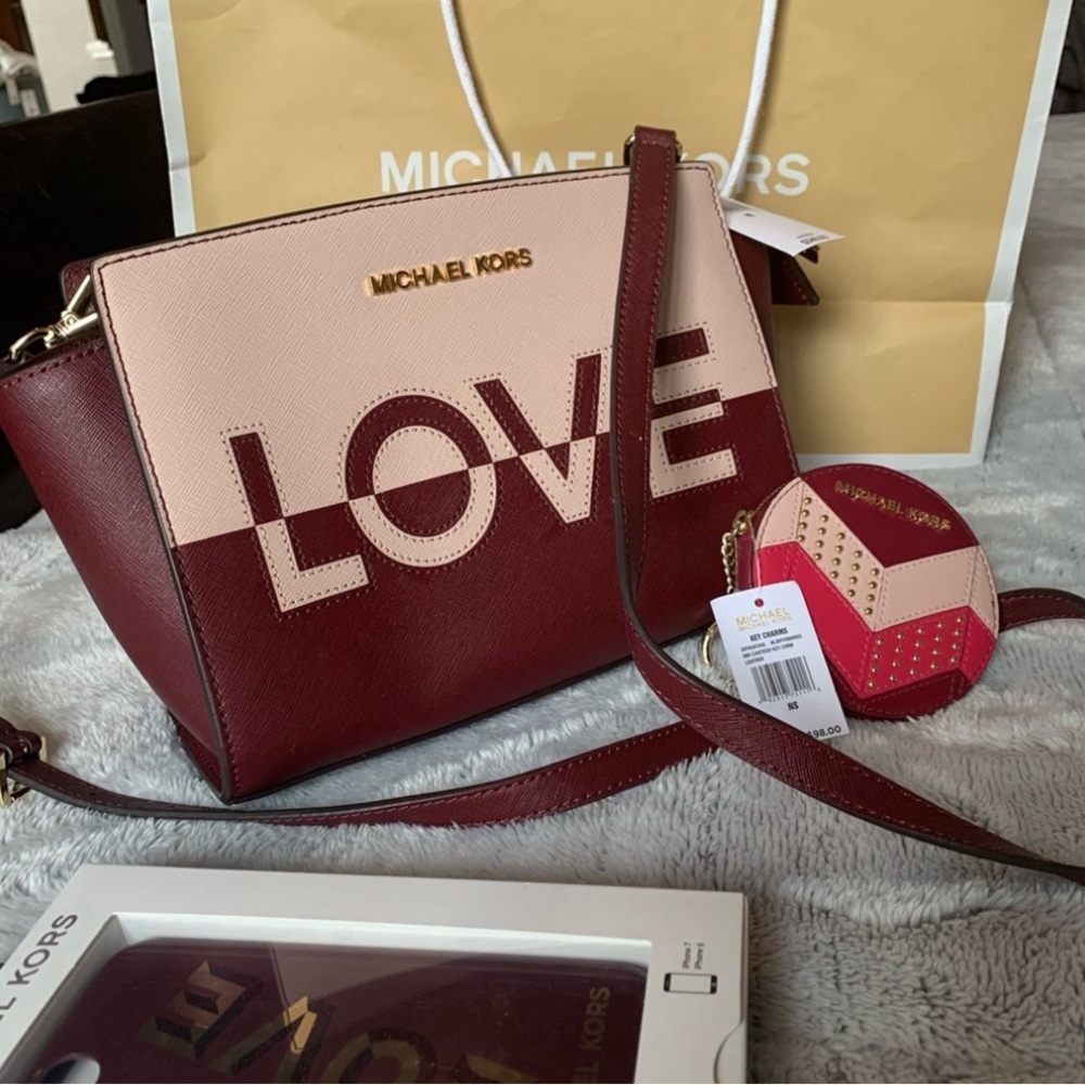 Michael Kors "LOVE" Set.